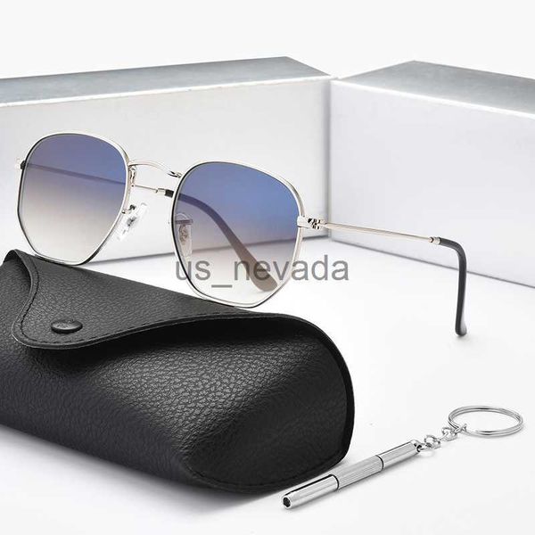 sunglasses 2022 new classic polarized sunglasses women designer 2022 luxury brand alloy metal polaroid hd tempered glass lens retro glasses, White;black
sunglasses 2022 new classic polarized sunglasses women designer 2022 luxury brand alloy metal polaroid hd tempered glass lens retro glasses, White;black