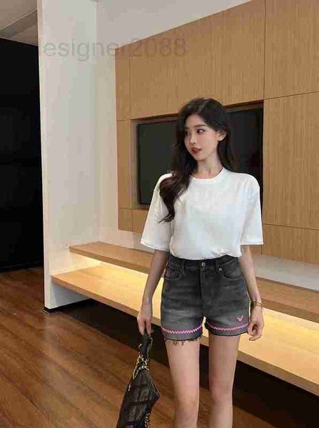 women's shorts designer 2023 summer new wave ribbon triangle series raw hem trouser wash gradient high waist denim uab9, White;black
women's shorts designer 2023 summer new wave ribbon triangle series raw hem trouser wash gradient high waist denim uab9, White;black