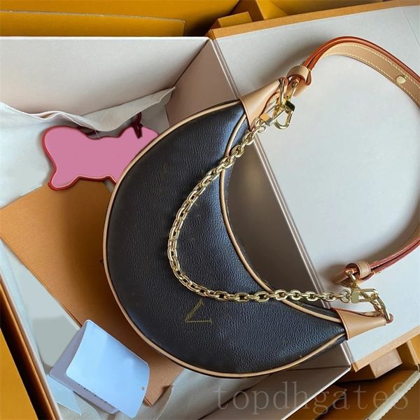 brown luxurys handbags leather shoulder bags mini size convenient zipper plated gold loop chain rivet decoration cross body bag nice looking
brown luxurys handbags leather shoulder bags mini size convenient zipper plated gold loop chain rivet decoration cross body bag nice looking