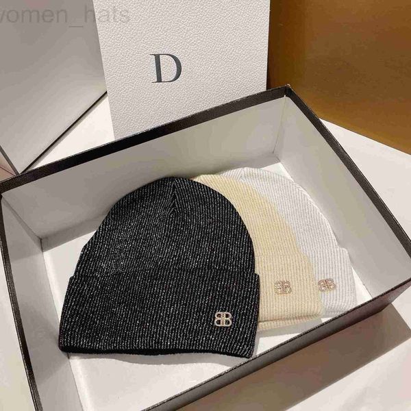 ball caps designer autumn and winter cashmere warm soft waxy plush knitted hat fashion bright silk wool korean pile, Blue;gray
ball caps designer autumn and winter cashmere warm soft waxy plush knitted hat fashion bright silk wool korean pile, Blue;gray