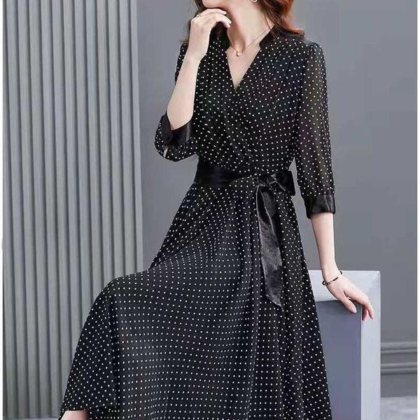 dresses summer new vneck 3/4 sleeve women's clothing casual fashion slim long dress women dot printing bow elegant dress, Black;gray
dresses summer new vneck 3/4 sleeve women's clothing casual fashion slim long dress women dot printing bow elegant dress, Black;gray