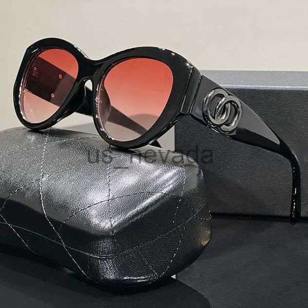 sunglasses luxury designer sunglasses man outdoor sunglasses metal frame fashion classic lady sun protection glasses mirror nice gift j23060, White;black
sunglasses luxury designer sunglasses man outdoor sunglasses metal frame fashion classic lady sun protection glasses mirror nice gift j23060, White;black