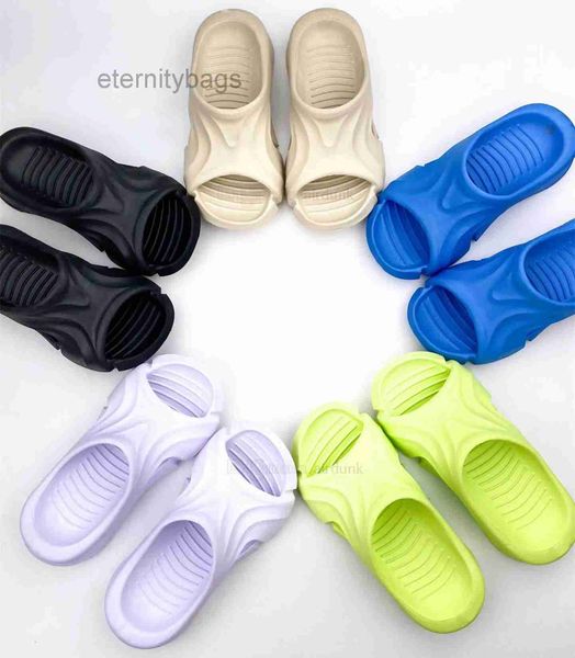 pool 2022 mold slides women mens designer slippers triple s scuffs moccasins flat sandals rubber sliders paris shoes foam thong flip flops s, Black
pool 2022 mold slides women mens designer slippers triple s scuffs moccasins flat sandals rubber sliders paris shoes foam thong flip flops s, Black