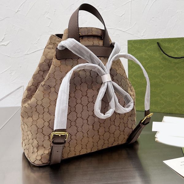 backpack style bag designer brand bag canvas tote 2023 luxurys handbag fashion shoulder bag women letter purse phone wallet string
backpack style bag designer brand bag canvas tote 2023 luxurys handbag fashion shoulder bag women letter purse phone wallet string