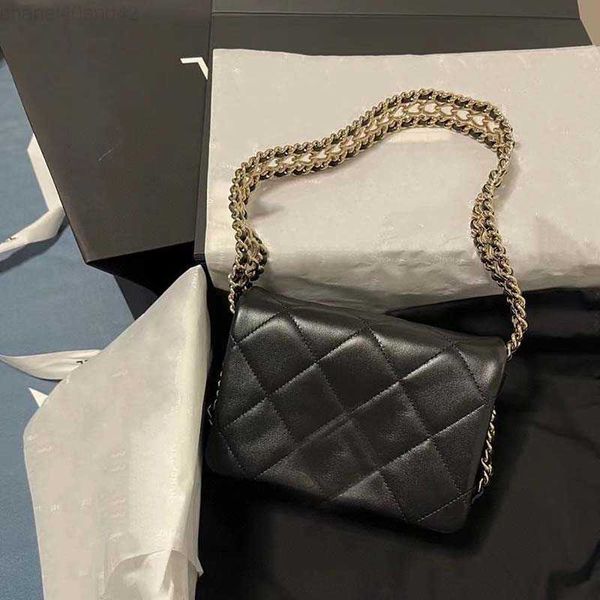 bag handbag designer shoulder chain bags dinner party clutch flap totes bags wallet purse double letters solid hasp waist square stripes wom
bag handbag designer shoulder chain bags dinner party clutch flap totes bags wallet purse double letters solid hasp waist square stripes wom
