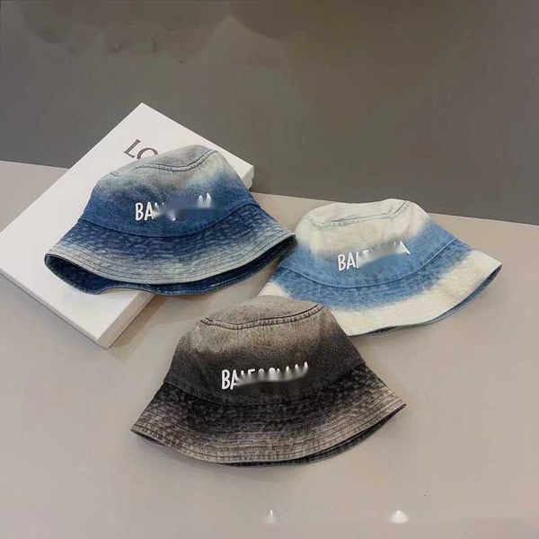 ball caps designer ~this color matching letter printed fisherman hat is sun proof and in mesh red. the same, Blue;gray
ball caps designer ~this color matching letter printed fisherman hat is sun proof and in mesh red. the same, Blue;gray
