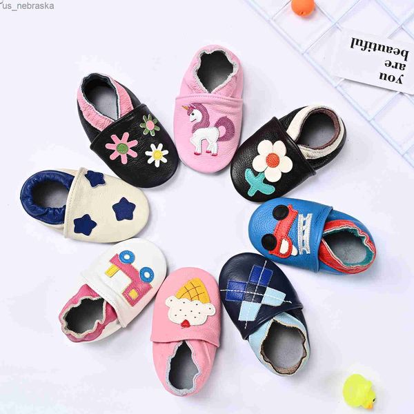 newborn baby shoes girls slippers soft cow leather sandals firstwalkers chaussure bebe fille toddler first walking baby casual l230518
newborn baby shoes girls slippers soft cow leather sandals firstwalkers chaussure bebe fille toddler first walking baby casual l230518
