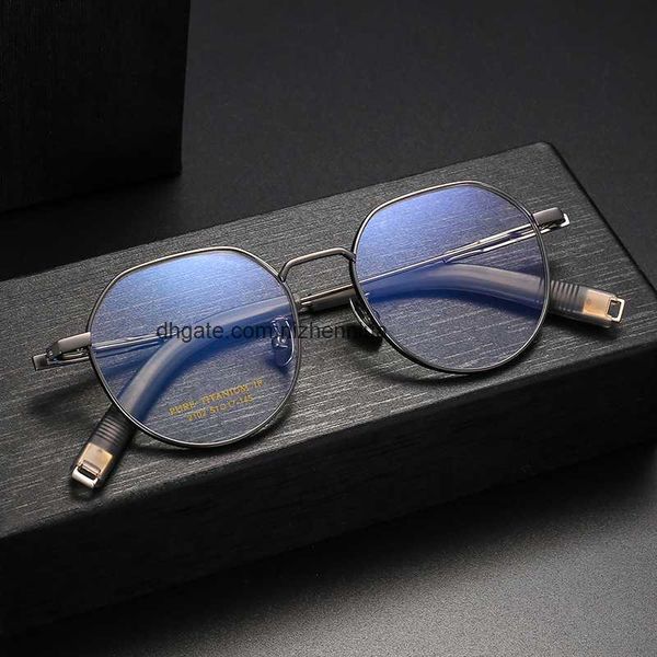 wide brimmed pure titanium eyeglass frame japanese dita the same eyeglass frame can be paired with myopia men's ultra light pure titani, White;black
wide brimmed pure titanium eyeglass frame japanese dita the same eyeglass frame can be paired with myopia men's ultra light pure titani, White;black