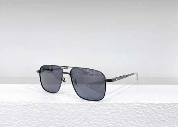 classic brand men's and women's sunglasses, metal frame, gradient color glass lens size suitable for beach shading, driving, fishi, White;black
classic brand men's and women's sunglasses, metal frame, gradient color glass lens size suitable for beach shading, driving, fishi, White;black