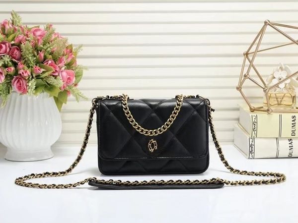 diamond lattice luxury wallet purses crossbody designer bag woman handbag shoulder bags designer women luxurys handbags beach tote bags
diamond lattice luxury wallet purses crossbody designer bag woman handbag shoulder bags designer women luxurys handbags beach tote bags