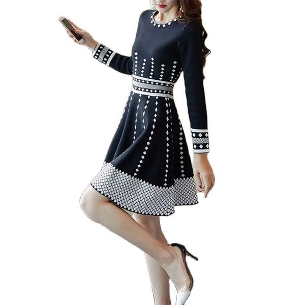 dresses autumn winter women goddess fan knitted dress women 2021 new midlength waist temperament thin fashion little black skirt a1105, Black;gray
dresses autumn winter women goddess fan knitted dress women 2021 new midlength waist temperament thin fashion little black skirt a1105, Black;gray