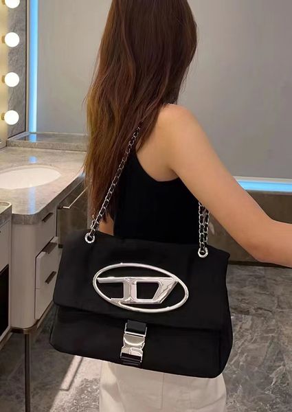 2023 new senior nylon cloth underarm bag large capacity tote bag chain single shoulder bag crossbody bag manufacturer direct sales
2023 new senior nylon cloth underarm bag large capacity tote bag chain single shoulder bag crossbody bag manufacturer direct sales