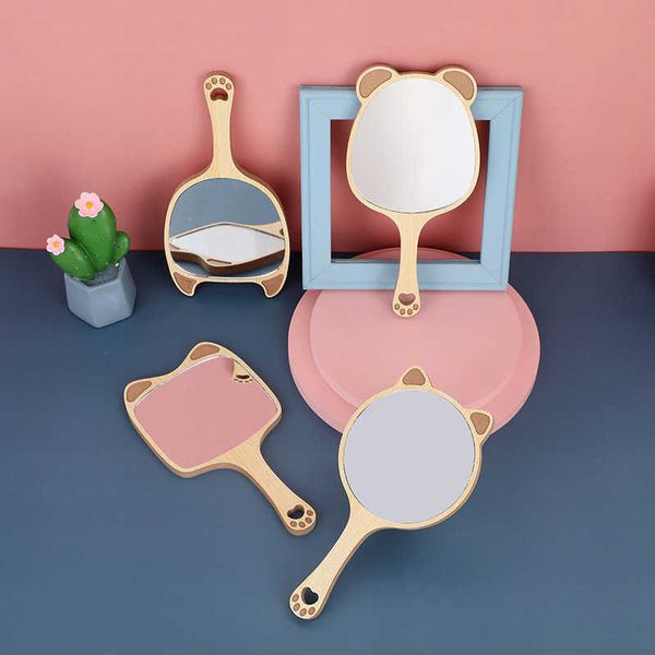 makeup tools beauty salon special makeup mirror female handle high-definition embroidery hand-held portable wooden small mirror j230601
makeup tools beauty salon special makeup mirror female handle high-definition embroidery hand-held portable wooden small mirror j230601