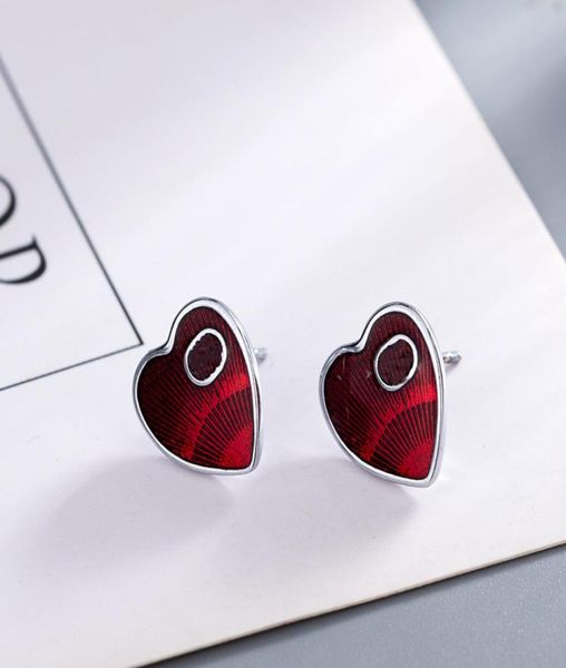 luxury designer earrings charm for woman 925 silver needle heart lover earring design retro simple jewelry7181717, Golden
luxury designer earrings charm for woman 925 silver needle heart lover earring design retro simple jewelry7181717, Golden