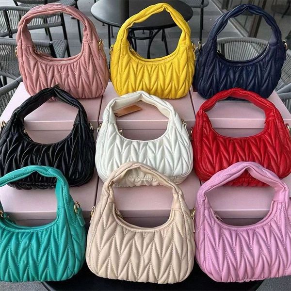 designer bags fashion luxury messenger handbags shoulder bag purse lady satchel crossbody bags handbag leather tote clutch wrinkle brand miu
designer bags fashion luxury messenger handbags shoulder bag purse lady satchel crossbody bags handbag leather tote clutch wrinkle brand miu