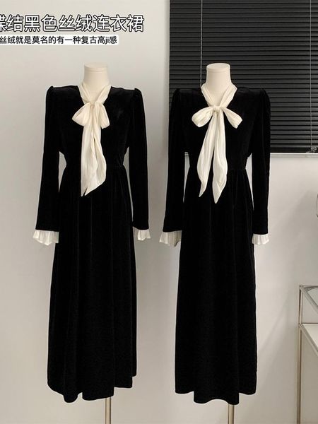 dresses tie up bow decoration black color veet midlong frocks retro patchwork ruffle tunic dress 2022 autumn french style elegance, Black;gray
dresses tie up bow decoration black color veet midlong frocks retro patchwork ruffle tunic dress 2022 autumn french style elegance, Black;gray