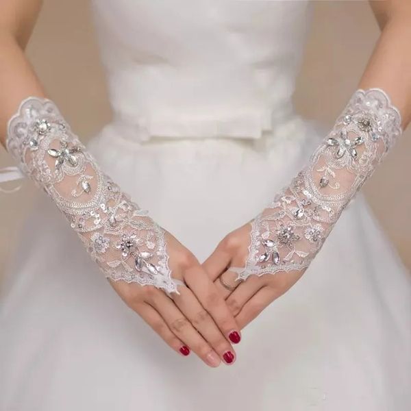 luxury short lace bride bridal gloves crystals wedding accessories lace gloves for brides fingerless wrist length, White
luxury short lace bride bridal gloves crystals wedding accessories lace gloves for brides fingerless wrist length, White