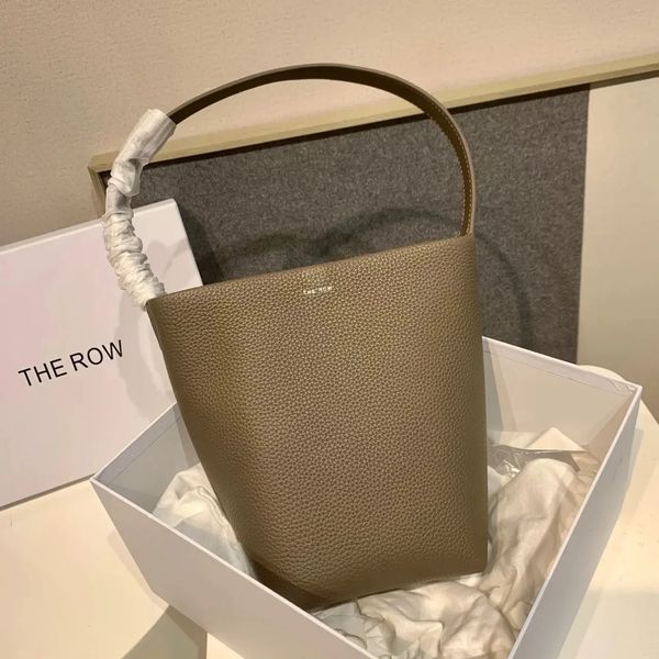 the row genuine leather cross body womens waterproof beach bag mens strap hobo designers shoulder bags stuff sacks lady handbags luggage par
the row genuine leather cross body womens waterproof beach bag mens strap hobo designers shoulder bags stuff sacks lady handbags luggage par
