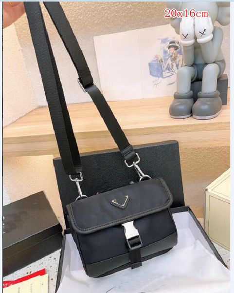 fashion re-edition luxurys nylon woman men designer bags lady womens mens crossbody tote hobo shoulder purses handbags bag wallet backpak u7
fashion re-edition luxurys nylon woman men designer bags lady womens mens crossbody tote hobo shoulder purses handbags bag wallet backpak u7