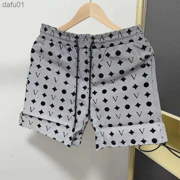 summer mens shorts designers casual sports 2021 fashion quick drying men beach pants black and white letter print short asian size m-3xl l23, White;black
summer mens shorts designers casual sports 2021 fashion quick drying men beach pants black and white letter print short asian size m-3xl l23, White;black