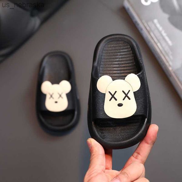 children's slippers home bath antislip antiodor indoor baby water sandals for boys girls comfortable breathable soft slipper l230518
children's slippers home bath antislip antiodor indoor baby water sandals for boys girls comfortable breathable soft slipper l230518