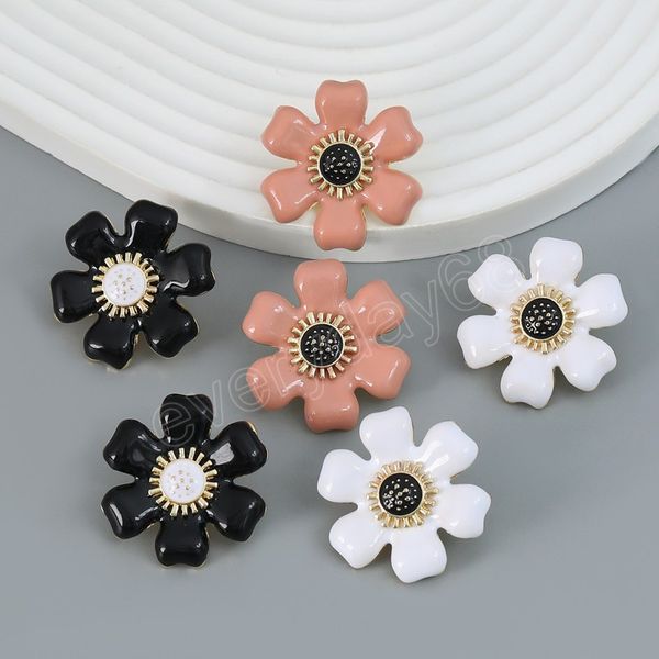 fashion metal flower geometric earrings for women's exaggerated minimalist stud earings banquet jewelry accessories, Golden;silver