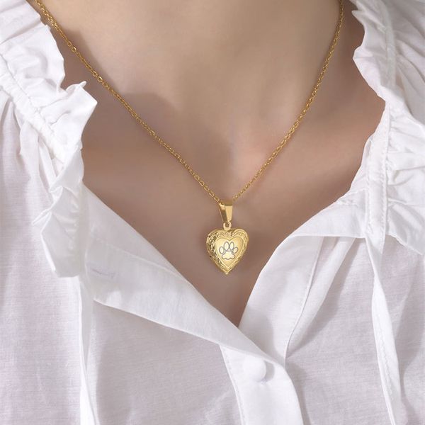 women's pendant necklace personalized and trendy stainless steel heart pendant necklace openable for picture frame and carved dog paw j, Golden;silver
women's pendant necklace personalized and trendy stainless steel heart pendant necklace openable for picture frame and carved dog paw j, Golden;silver