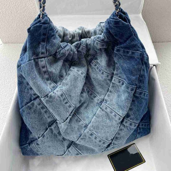 flap bag fashionable tote denim bag sequin garbage bag classic handbag designer large capacity cc bag channnel
flap bag fashionable tote denim bag sequin garbage bag classic handbag designer large capacity cc bag channnel