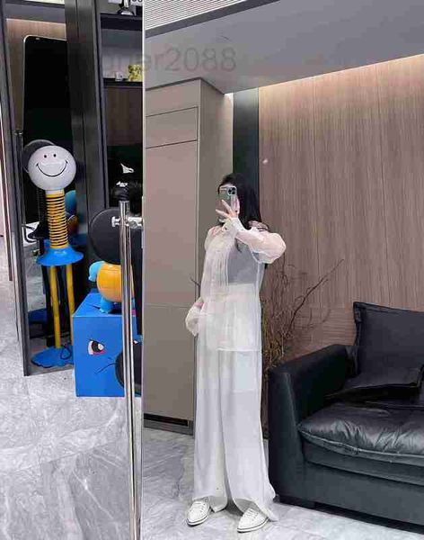 women's blouses & shirts designer silk organza perspective striped pleated long sleeved shirt o3r8, White
women's blouses & shirts designer silk organza perspective striped pleated long sleeved shirt o3r8, White