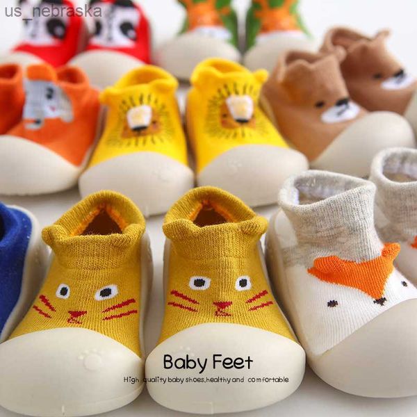 fashion anti slip shoes kids booties cartoon slipper baby shoes girls boots newborn warm cotton floor socks first walkers l230518
fashion anti slip shoes kids booties cartoon slipper baby shoes girls boots newborn warm cotton floor socks first walkers l230518