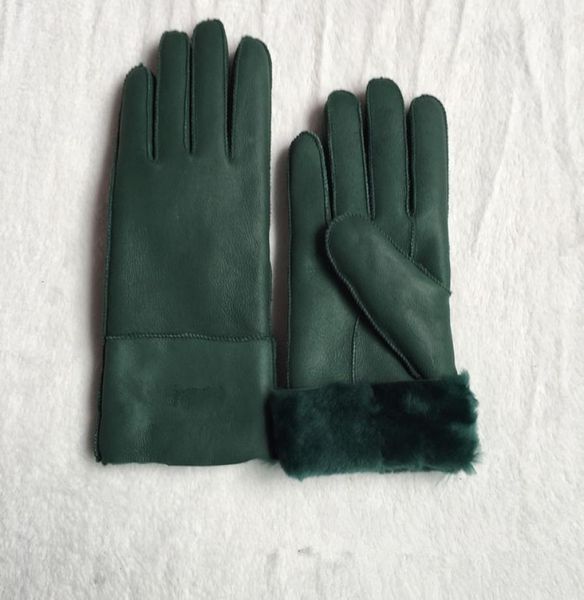 fashion ladies leather gloves thermal gloves women039s wool gloves in a variety of colors5580124, Blue;gray
fashion ladies leather gloves thermal gloves women039s wool gloves in a variety of colors5580124, Blue;gray