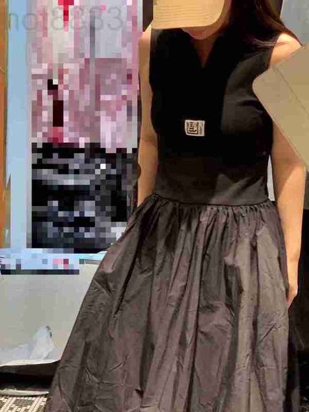 basic & casual dresses designer pure lust style black sleeveless large swing floor sweeping dress with a slim waist for and elegant sense, s, Black;gray
basic & casual dresses designer pure lust style black sleeveless large swing floor sweeping dress with a slim waist for and elegant sense, s, Black;gray