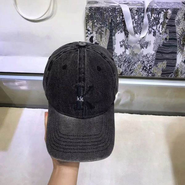 ball caps letter embroidery baseball cap jean fashion men's and women's travel curved brim duck tongue cap outdoor leisure sunshad, Blue;gray
ball caps letter embroidery baseball cap jean fashion men's and women's travel curved brim duck tongue cap outdoor leisure sunshad, Blue;gray