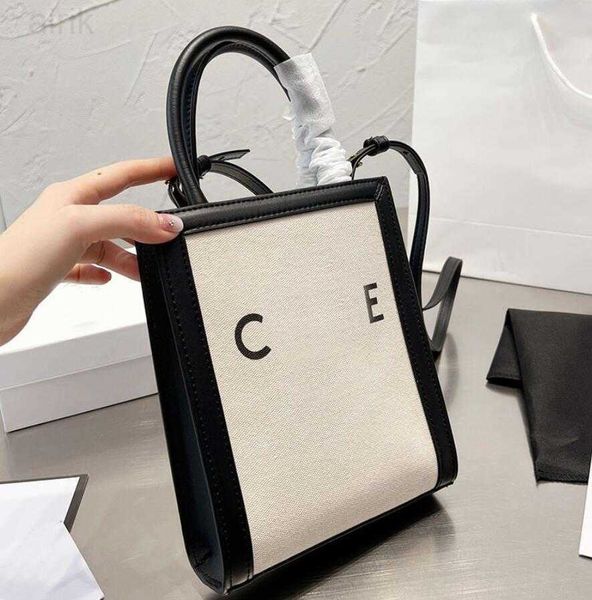 patchwork shop handbag mini canvas tote bags split crossbody bags genuine leather thread letter triomphe printing detachable belt strap
patchwork shop handbag mini canvas tote bags split crossbody bags genuine leather thread letter triomphe printing detachable belt strap