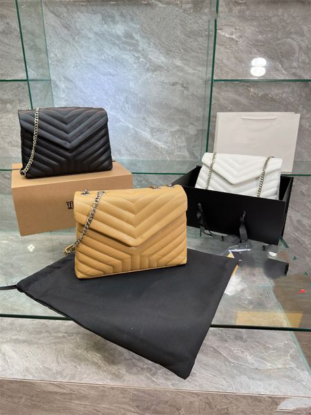 2023 designer messenger bag leather women's handbag classic tote bag crossbody purse shoulder bag size 30cm
2023 designer messenger bag leather women's handbag classic tote bag crossbody purse shoulder bag size 30cm