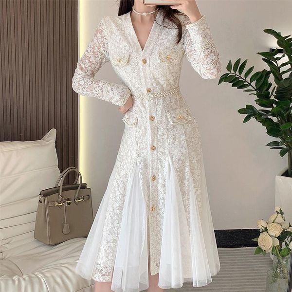 dresses runway autumn lace splicing mesh mermaid dress elegant women v neck beaded floral embroidery slim party vestidos with pearl belt, Black;gray
dresses runway autumn lace splicing mesh mermaid dress elegant women v neck beaded floral embroidery slim party vestidos with pearl belt, Black;gray