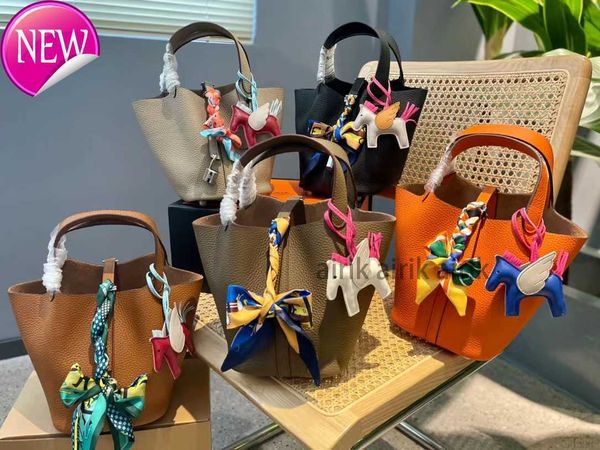 vegetable basket bags picotin lock female genuine leather 2023 first layer cowhide handbag large capacity bucket bag brand tote luxu3gdh
vegetable basket bags picotin lock female genuine leather 2023 first layer cowhide handbag large capacity bucket bag brand tote luxu3gdh