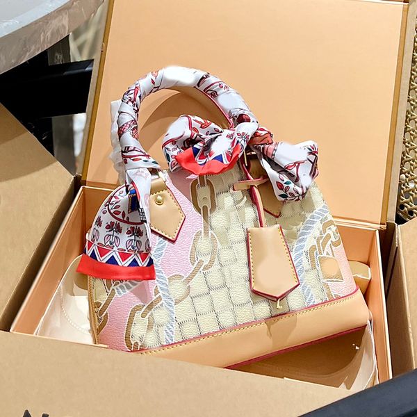 shell chains bag cross body designer brand bag 2023 totes luxurys handbag fashion shoulder bag women letter purse phone wallet check ribbons
shell chains bag cross body designer brand bag 2023 totes luxurys handbag fashion shoulder bag women letter purse phone wallet check ribbons