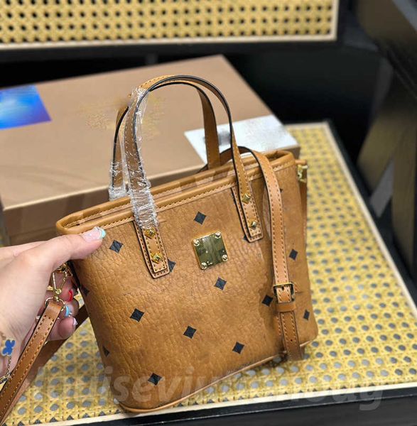 leather mc double sided shopping bag women's mens wallet clutch shoulder bag tote luxury designer crossbody bags handbags with coin pur
leather mc double sided shopping bag women's mens wallet clutch shoulder bag tote luxury designer crossbody bags handbags with coin pur