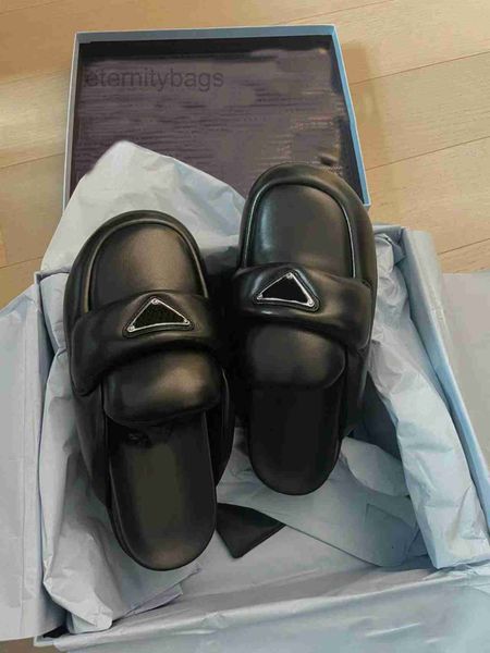 p shoes soft padded designer nappa mulers half slippers slides leather sabots break pump luxury loafers loafer prad enameled metal triangle, Black
p shoes soft padded designer nappa mulers half slippers slides leather sabots break pump luxury loafers loafer prad enameled metal triangle, Black