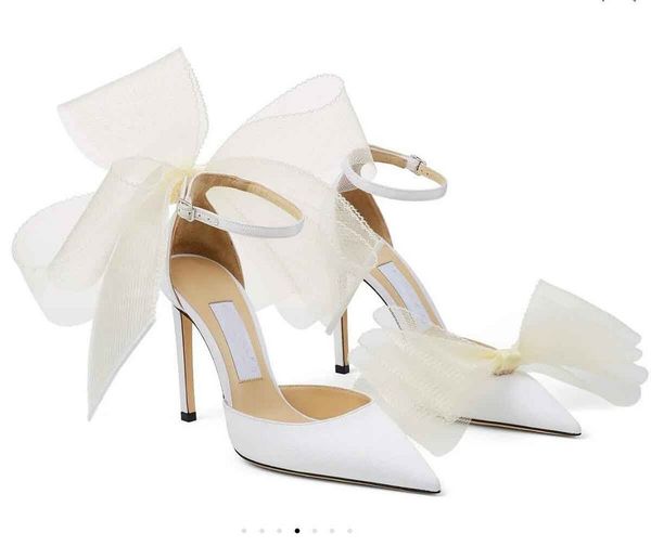 23 summer luxury brand aveline sandals shoes with bow wedding bridal women gladiator sandalias exquisite evening pumps with box.eu35-43, Black
23 summer luxury brand aveline sandals shoes with bow wedding bridal women gladiator sandalias exquisite evening pumps with box.eu35-43, Black