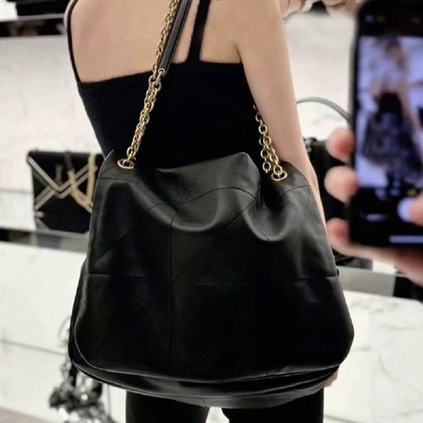 43cm large jamie 4.3 totes designer shopping bags big handbag black fashion luxurys chains shoulder strap shopper totes flap duffle beach pu
43cm large jamie 4.3 totes designer shopping bags big handbag black fashion luxurys chains shoulder strap shopper totes flap duffle beach pu