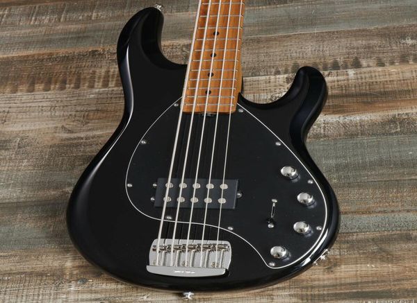 sti ngray special 1h 5strings black maple electric bass 23 same of the pictures9510935
sti ngray special 1h 5strings black maple electric bass 23 same of the pictures9510935