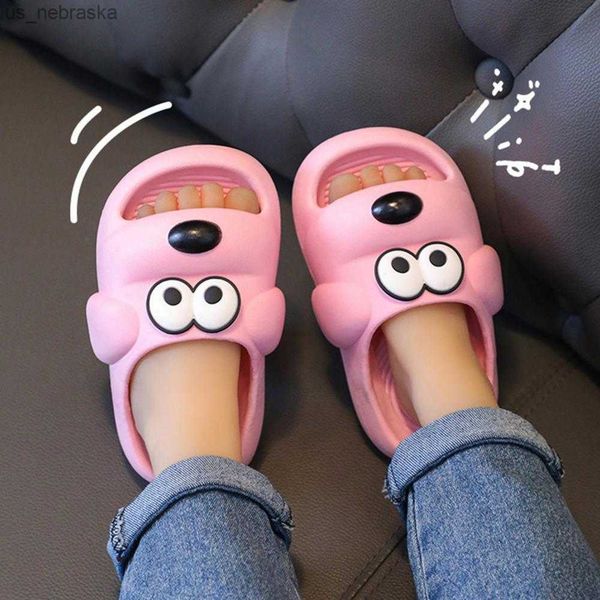 1 pair attractive girls slippers shockabsorbent boys slippers cartoon thick sole cozy boys girls slippers bathing l230518
1 pair attractive girls slippers shockabsorbent boys slippers cartoon thick sole cozy boys girls slippers bathing l230518