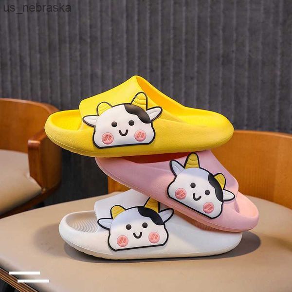 summer cute cartoon cow outdoor wear indoor thick soled baby kid sandals slippers boys girls children soft soled antiskid shoes l230518
summer cute cartoon cow outdoor wear indoor thick soled baby kid sandals slippers boys girls children soft soled antiskid shoes l230518