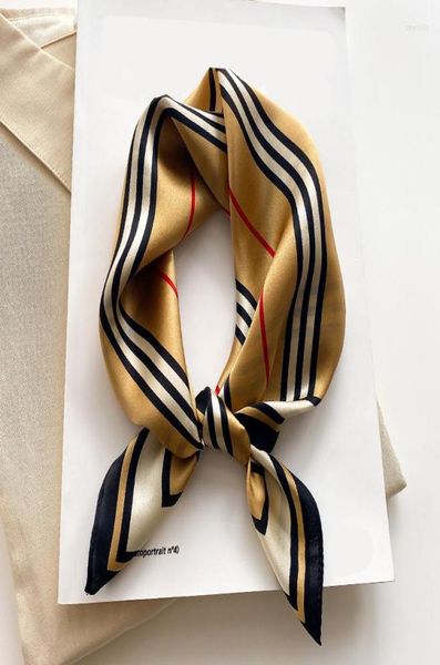 scarves 2022 classice silk square scarf women print stripe hair band wrist foulard england style neckerchief bandana echarpe2680759, Blue;gray
scarves 2022 classice silk square scarf women print stripe hair band wrist foulard england style neckerchief bandana echarpe2680759, Blue;gray