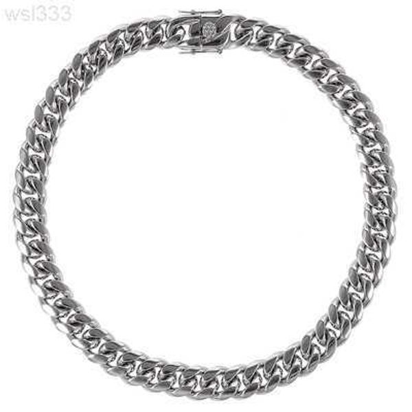 hip-hop cuban necklace for men and women european and american trend versatility 925 silver set with moissanite
hip-hop cuban necklace for men and women european and american trend versatility 925 silver set with moissanite