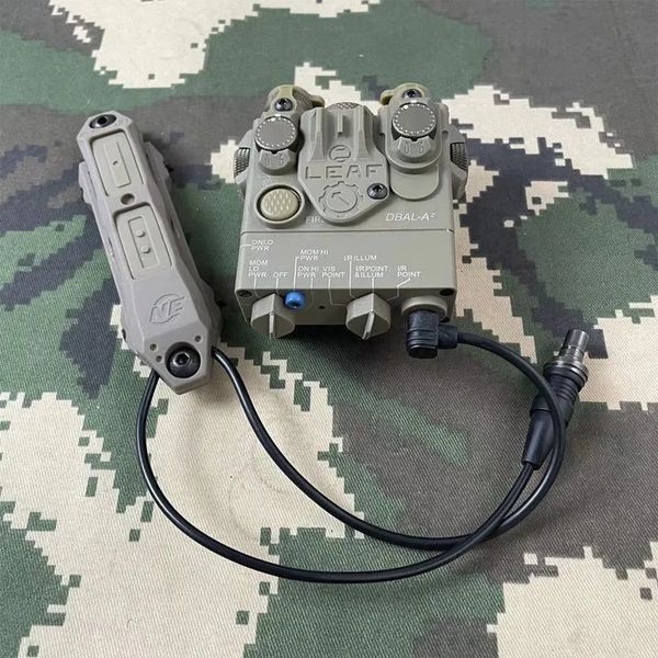 sotac tactical airsoft nylon dbal a2 red / green laser white light dual control switch hunting -de
sotac tactical airsoft nylon dbal a2 red / green laser white light dual control switch hunting -de
