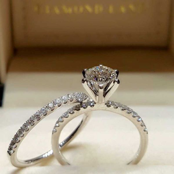 solitaire ring classic luxury moissanite rings set selling 2pcsset wedding engagement rings for women party valentine's day gift jewelr, Golden;silver
solitaire ring classic luxury moissanite rings set selling 2pcsset wedding engagement rings for women party valentine's day gift jewelr, Golden;silver