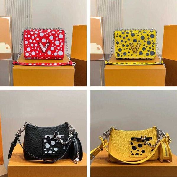 twist crossbody bag women shoulder bags genuine leather dot pattern fashion letters silver hardware classic handbags purse interior zip pock
twist crossbody bag women shoulder bags genuine leather dot pattern fashion letters silver hardware classic handbags purse interior zip pock